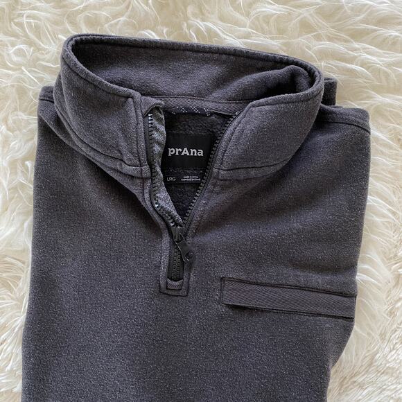 Prana Hemp Blend Men's 1/4 Zip Sweater in Charcoal, size L - Picture 3 of 11